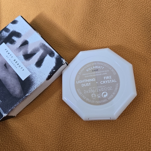 FENTY BEAUTY BY RIHANNA Killawatt Highlighter - LIGHTNING DUST / FIRE CRYSTAL - Picture 3 of 3